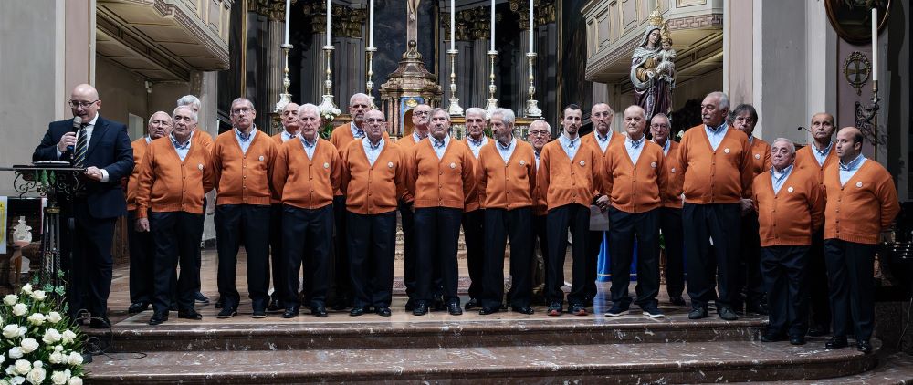 Il coro ALPA durante la Rassegna CANTARE INSIEME. Sabato 18 ottobre 2025